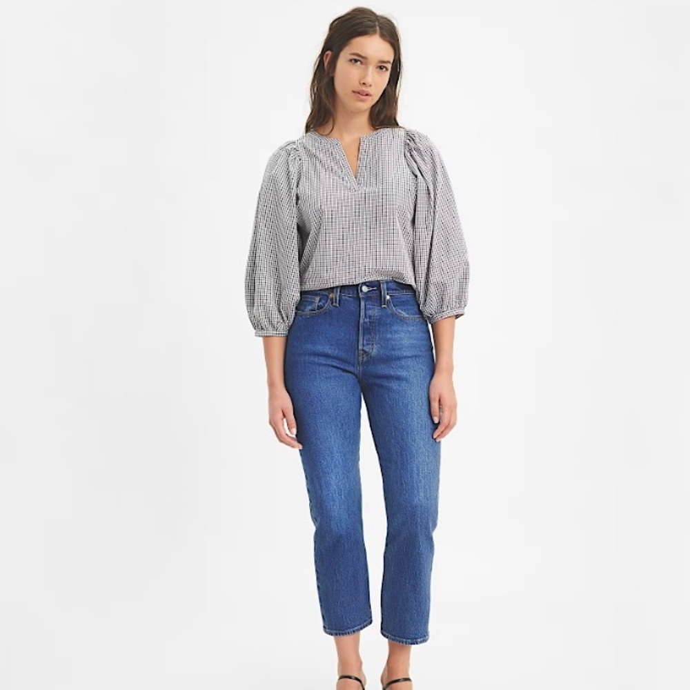 Levis Wedgie jeans size 26